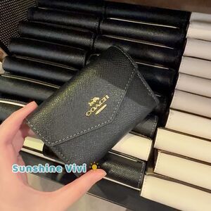 NWT Coach Flap Card Case CH487 In Black